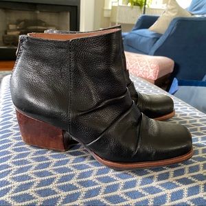 Kork-Ease Black Leather Booties Size 8 - image 1